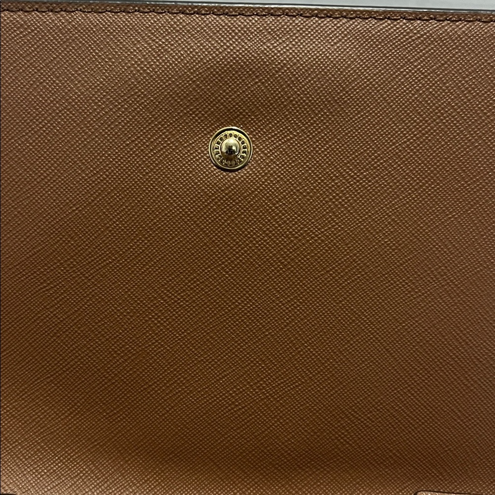 Michael Kors Brown Crossbody bag Wallet with removable strap. Good condition. - Picture 5 of 9